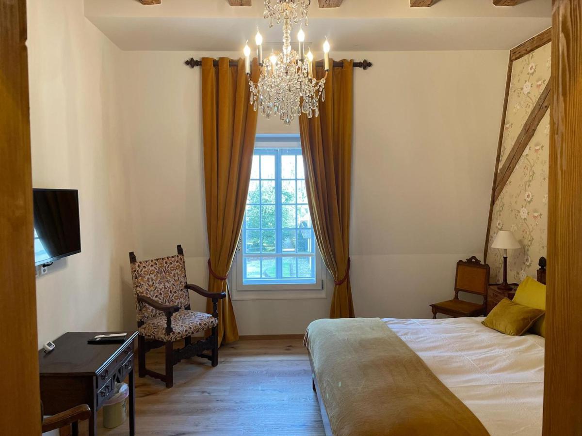 Chateau De Mathod Chambres D'Hotes 外观 照片